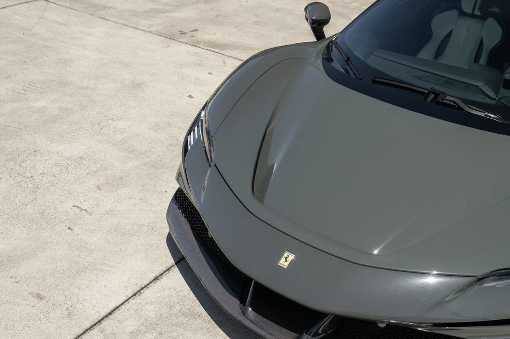 Used 2022 Ferrari SF90 Stradale AWD/4WD image 23
