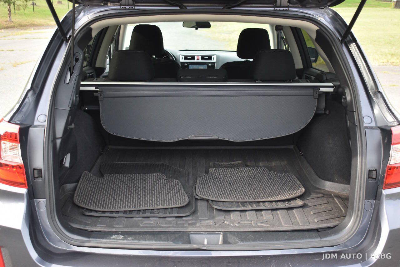 Used 2016 Subaru Outback 2.5i Premium AWD/4WD image 35