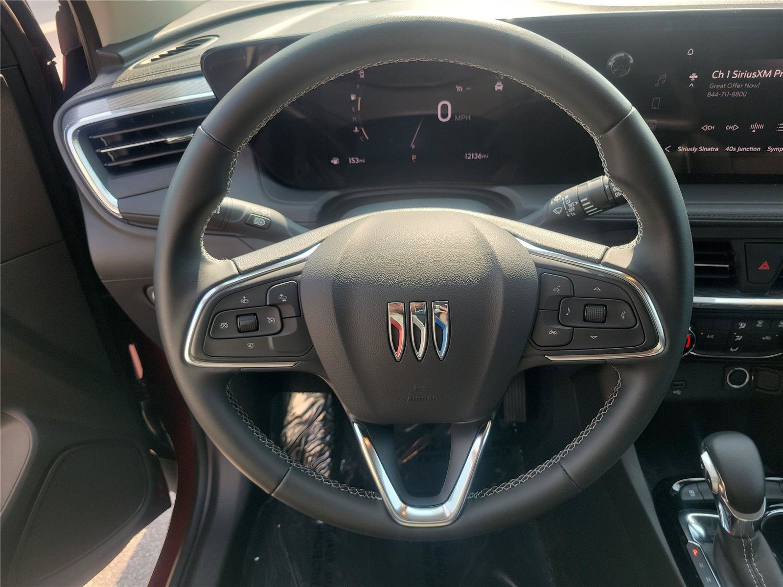 Used 2024 Buick Encore GX Preferred FWD image 31