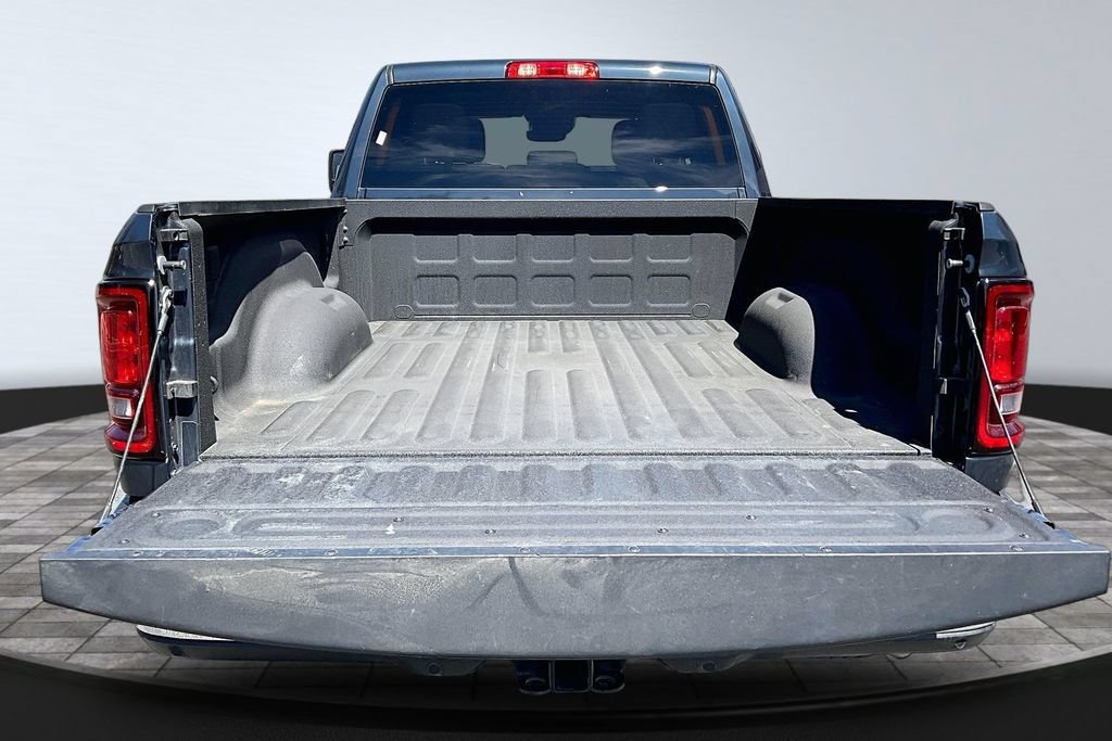 Certified 2025 RAM 2500 Big Horn AWD/4WD image 23