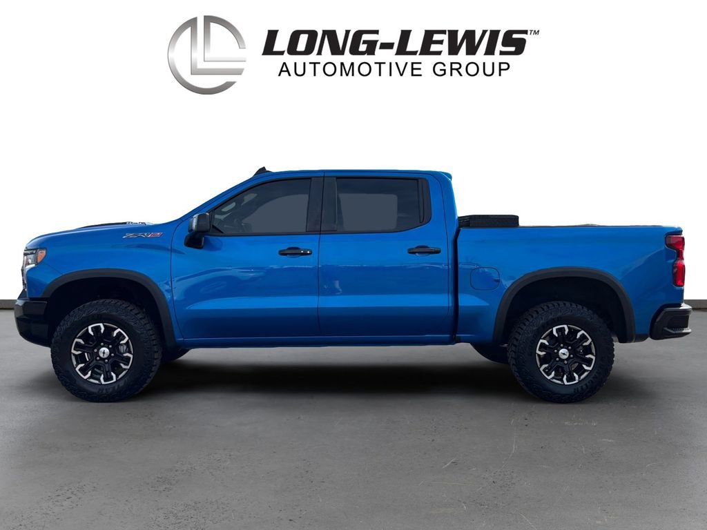 Used 2022 Chevrolet Silverado 1500 ZR2 w/ Technology Package AWD/4WD image 2