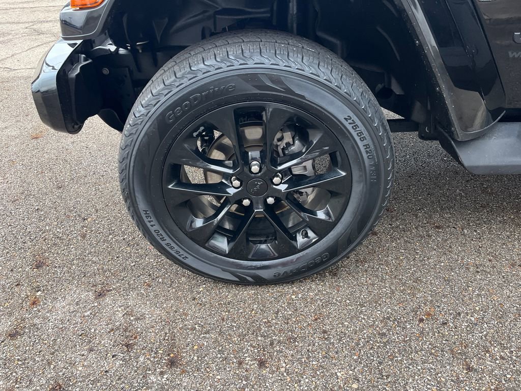 Used 2022 Jeep Wrangler Unlimited Sahara image 28