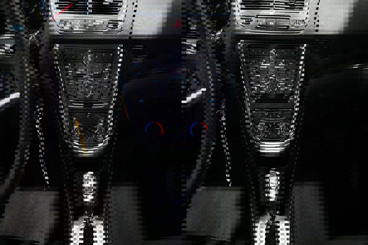 Used 2016 Buick Encore Leather image 16