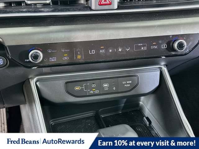 New 2025 Kia Carnival SX Prestige FWD image 22