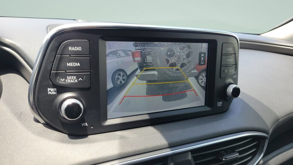 Used 2019 Hyundai Santa Fe SEL FWD image 17