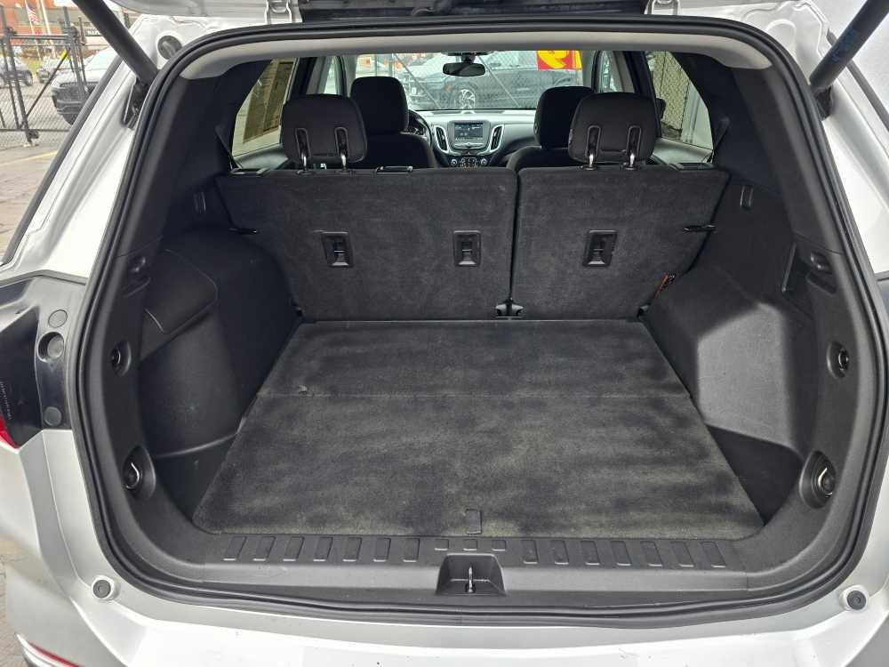 Used 2019 Chevrolet Equinox LT image 11