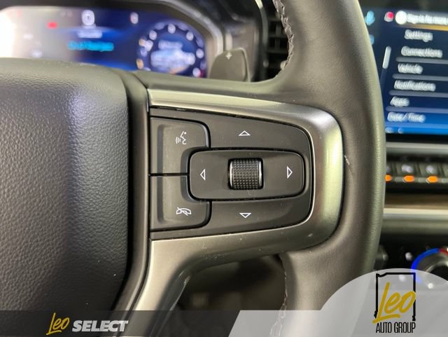 Used 2025 Chevrolet Silverado 1500 LT w/ Z71 Off-Road Package AWD/4WD image 17