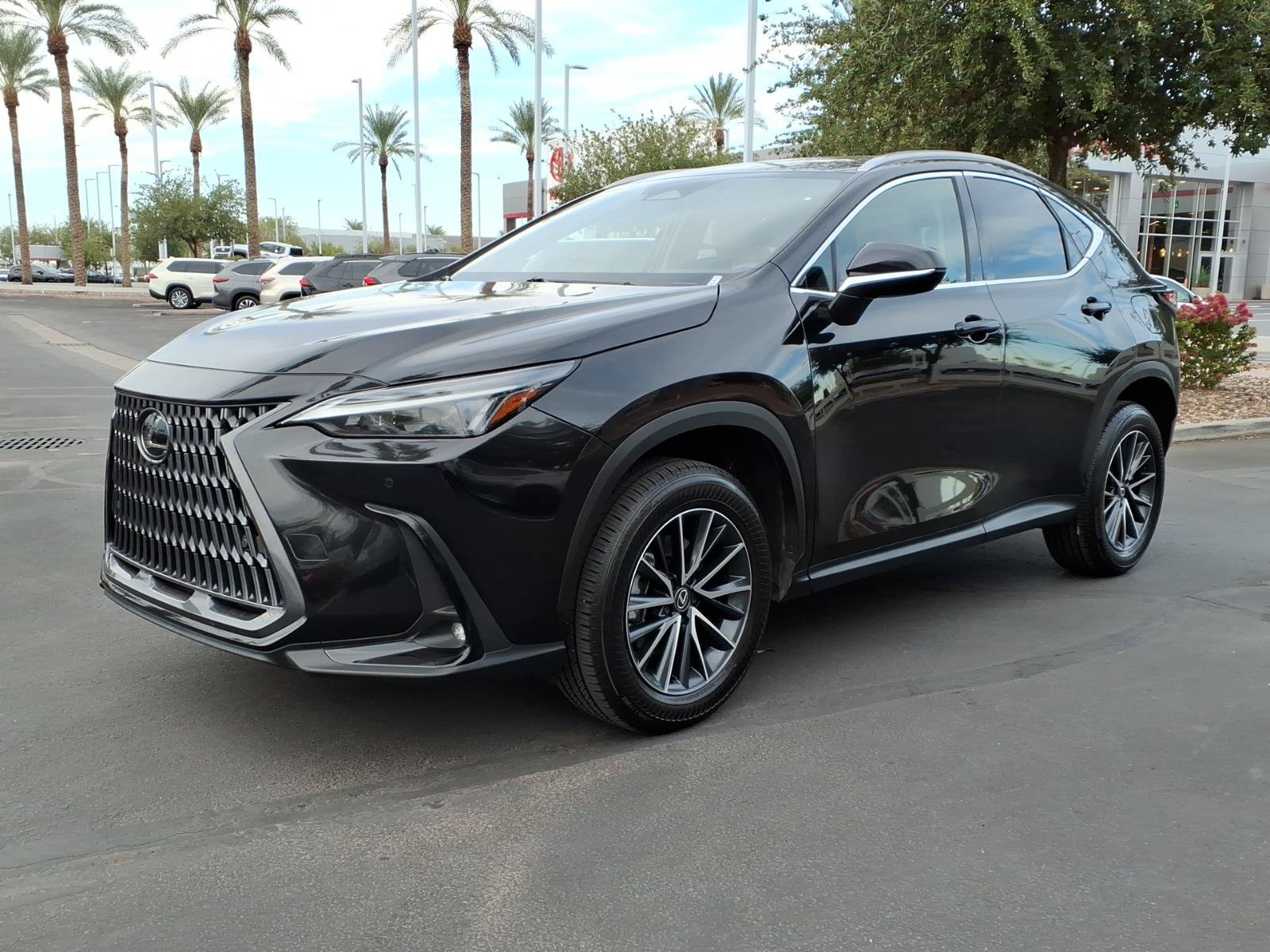 Used 2025 Lexus NX 350h AWD image 8