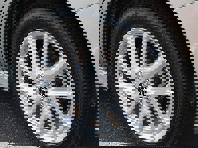 Used 2014 MAZDA MAZDA5 Grand Touring image 39