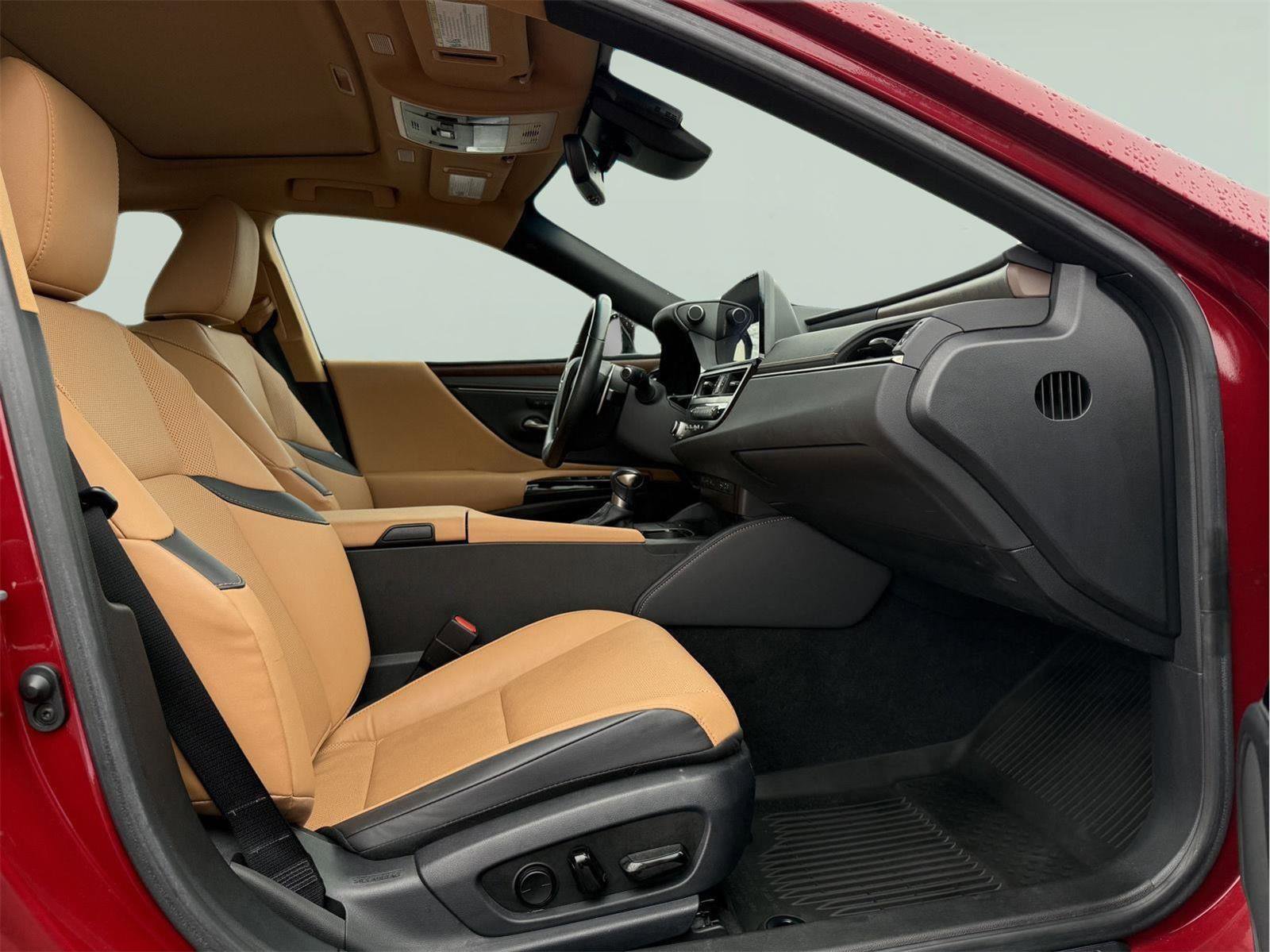 Certified 2023 Lexus ES 250 w/ Premium Package image 24