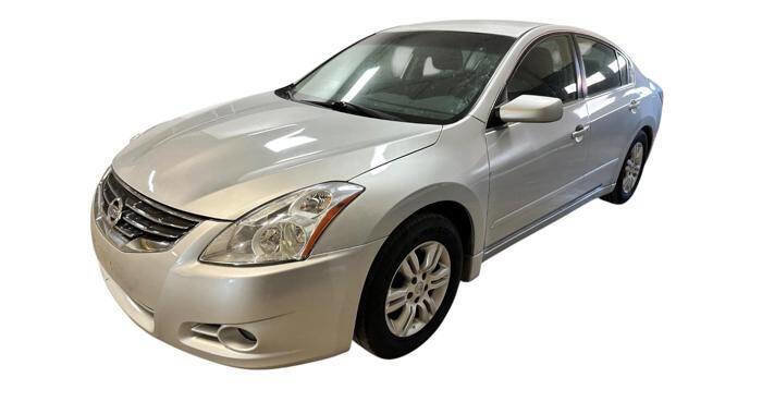 Used 2012 Nissan Altima 2.5 S w/ Convenience Pkg FWD image 1
