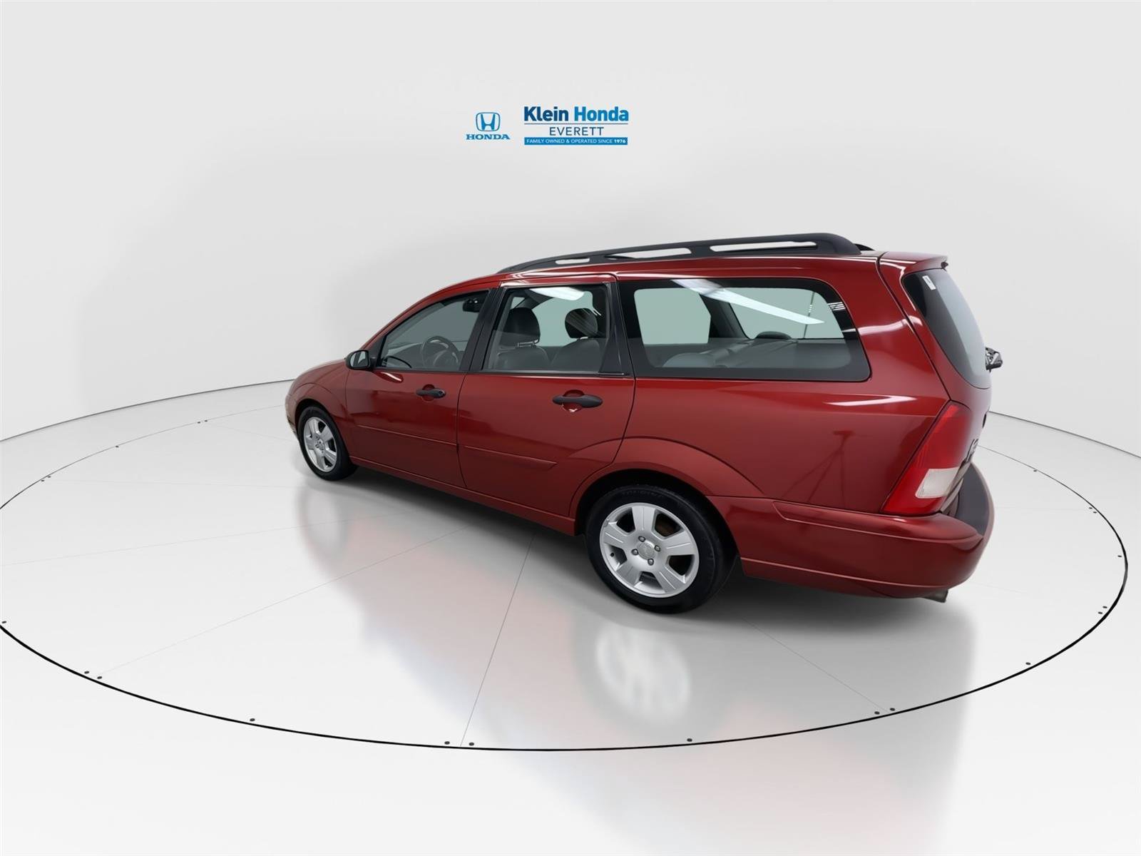 Used 2003 Ford Focus ZTW FWD image 8
