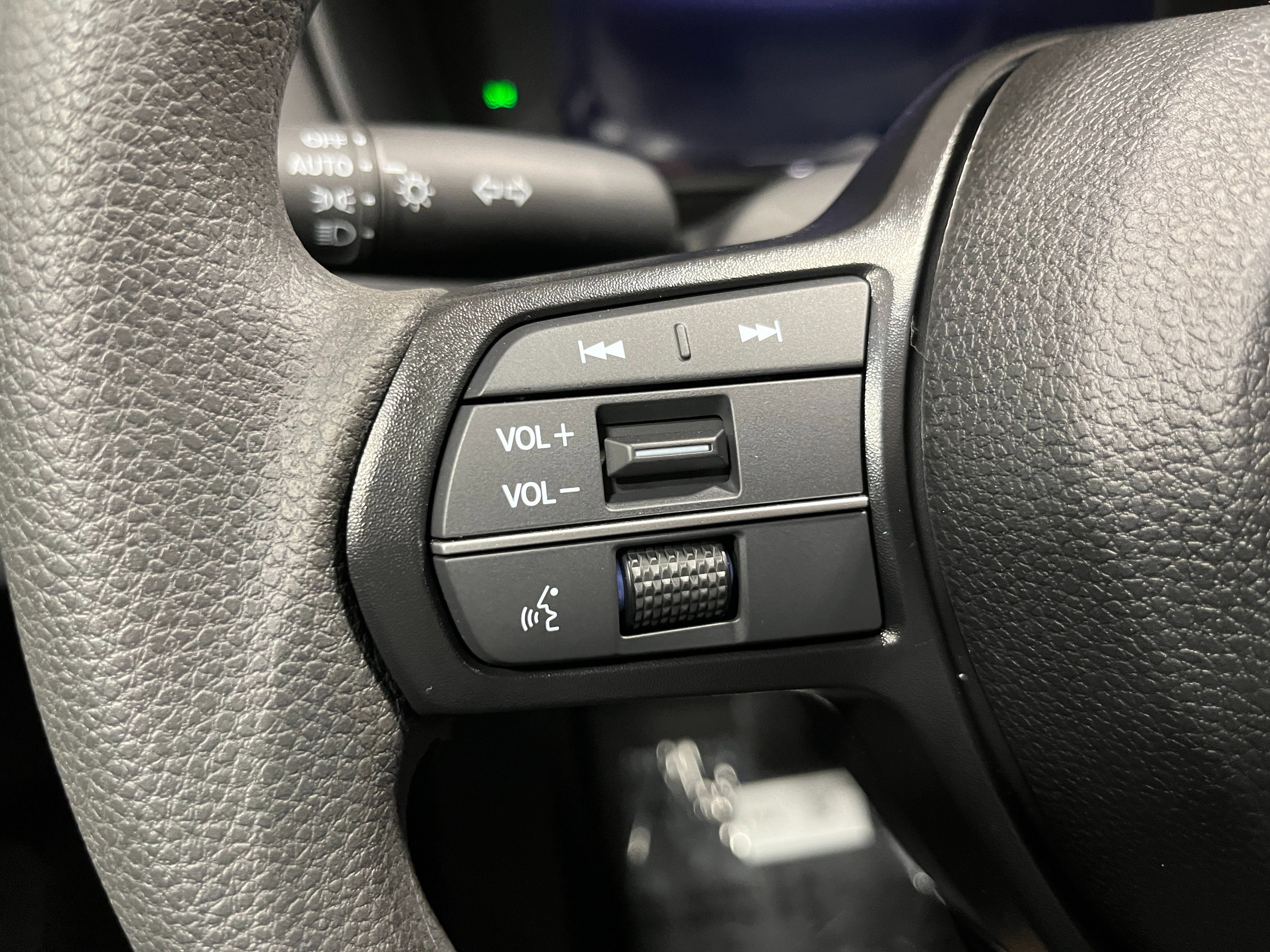 New 2025 Honda Accord SE image 17