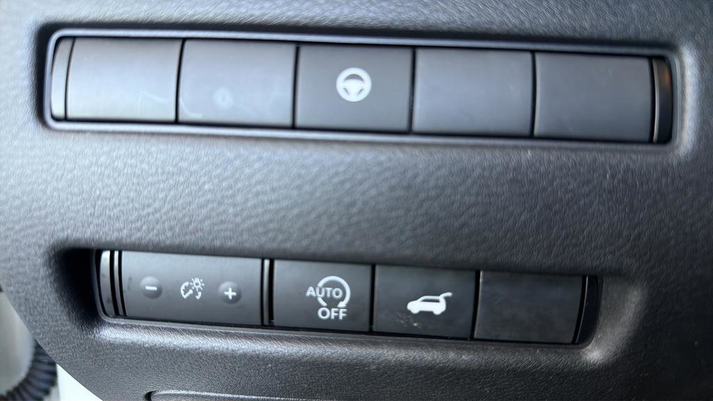 Certified 2023 Nissan Rogue SL w/ SL Premium Package AWD/4WD image 22