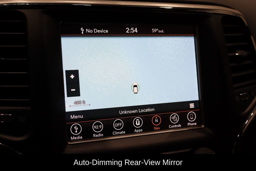 Used 2018 Jeep Grand Cherokee Altitude image 36