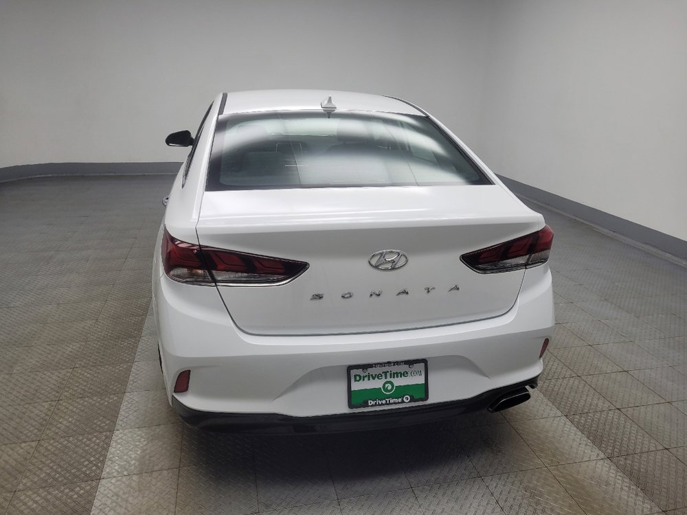 Used 2018 Hyundai Sonata SEL w/ Tech Package 02 FWD image 6