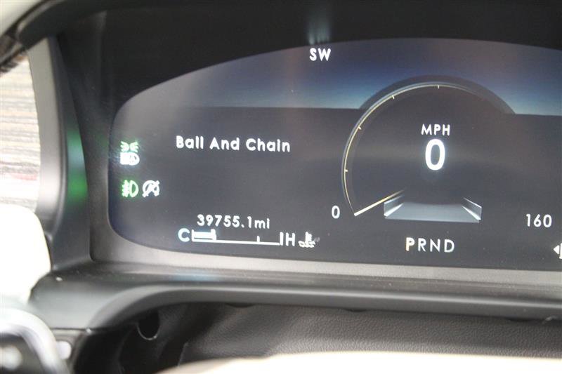 Used 2023 Lincoln Aviator Black Label w/ Class IV Trailer Tow Package image 22