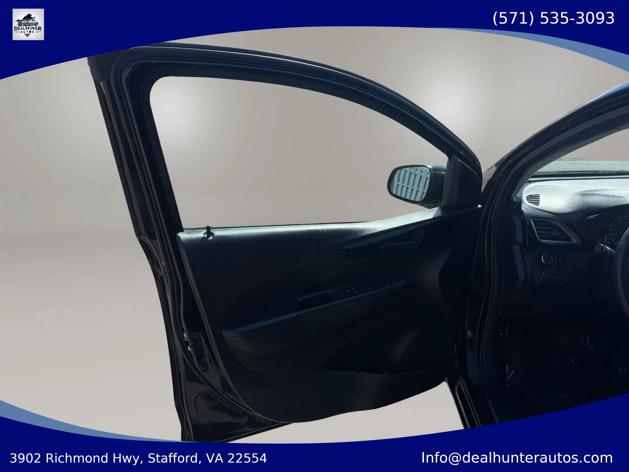 Used 2021 Chevrolet Spark LT FWD image 21