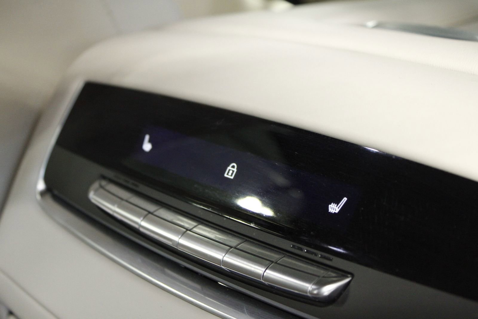 Used 2025 Cadillac Escalade Sport Platinum AWD/4WD image 19