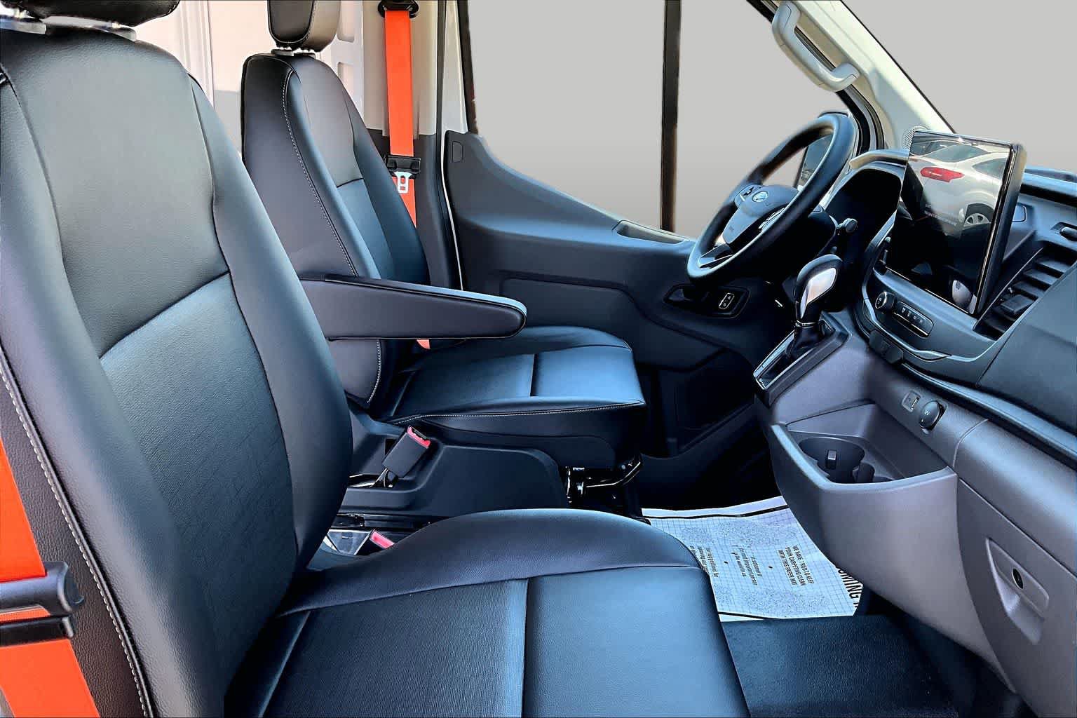 Certified 2025 Ford Transit 250 Low Roof AWD w/ Fleet Safety Package image 9