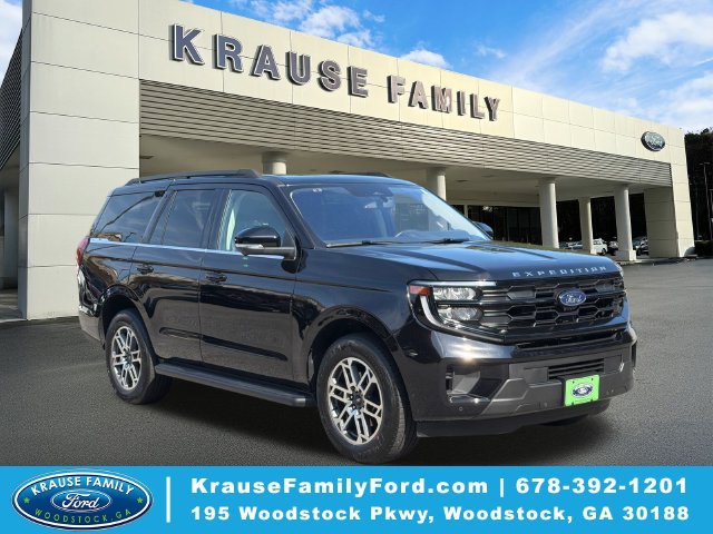 Used 2025 Ford Expedition Active