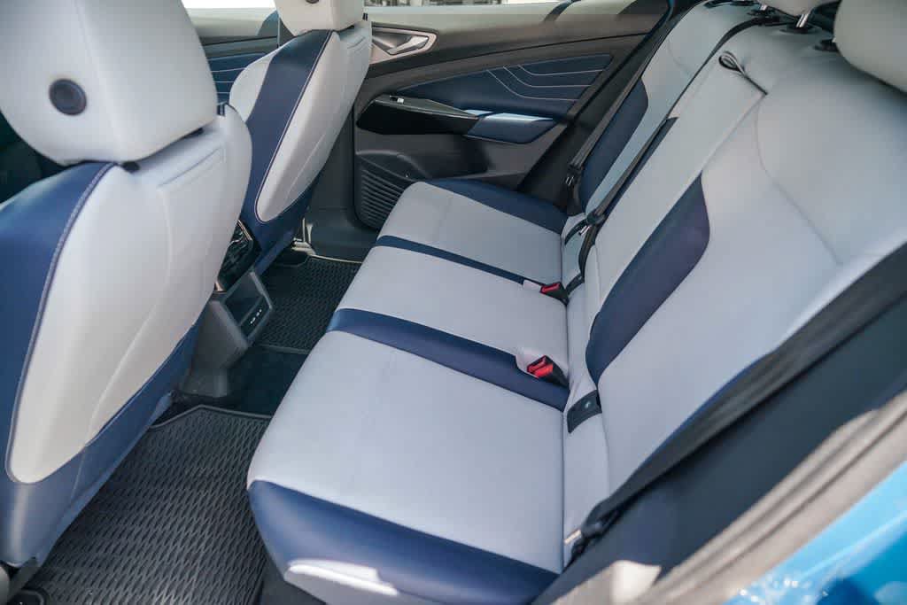 Used 2025 Volkswagen ID.4 Pro S RWD image 17