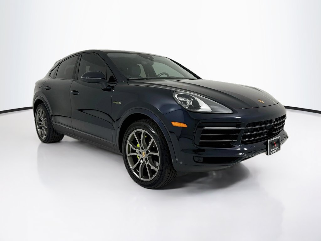 Certified 2023 Porsche Cayenne Platinum Edition AWD/4WD image 7