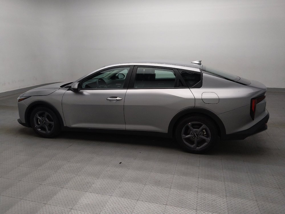 Used 2025 Kia K4 FWD image 3