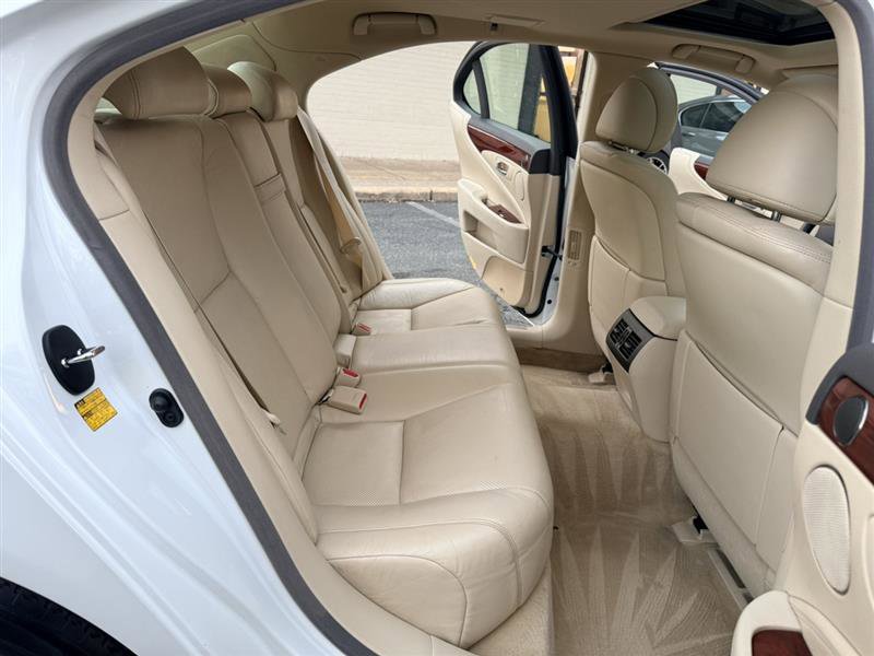 Used 2012 Lexus LS 460 AWD w/ Luxury Value Edition image 17