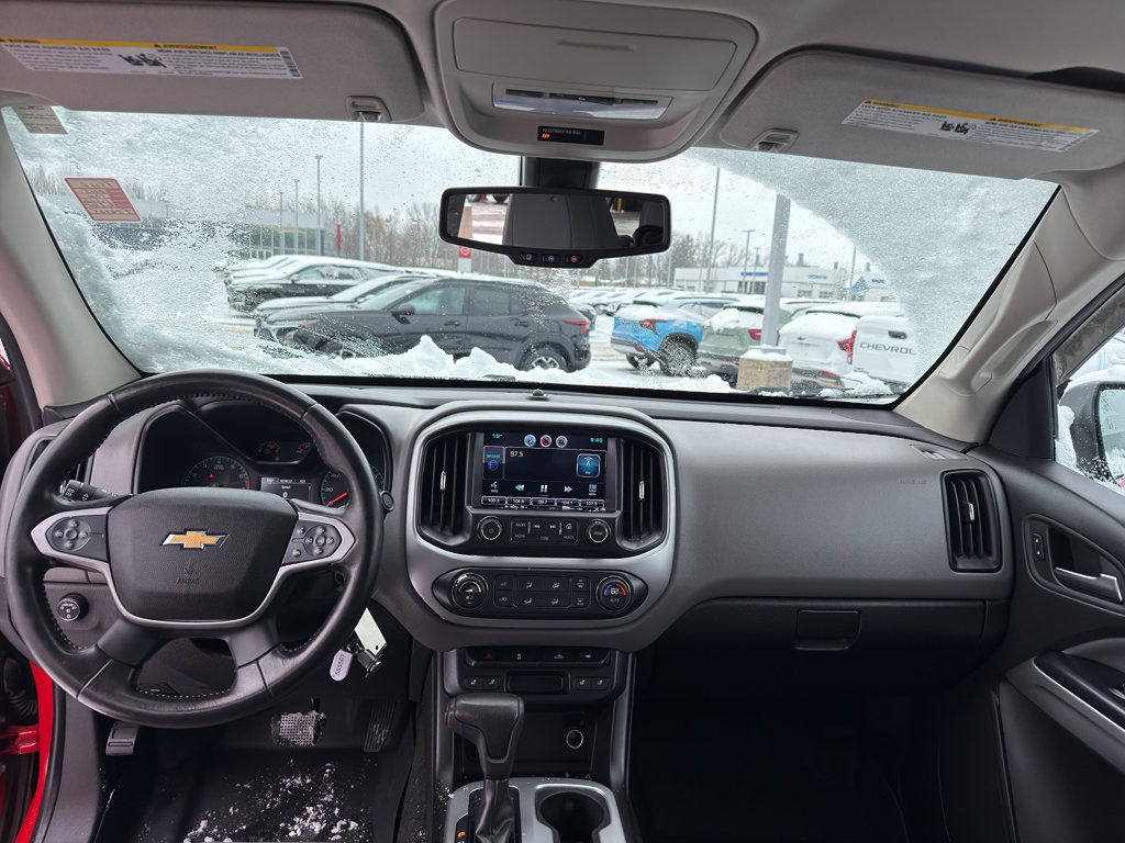 Used 2015 Chevrolet Colorado LT w/ Luxury Package image 28