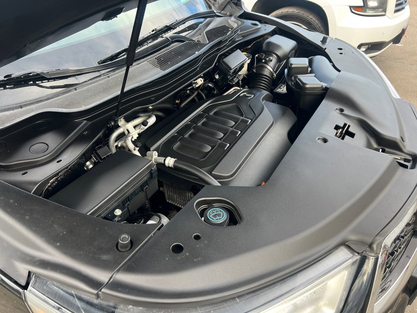 Used 2019 Acura MDX w/ Advance & Entertainment image 42