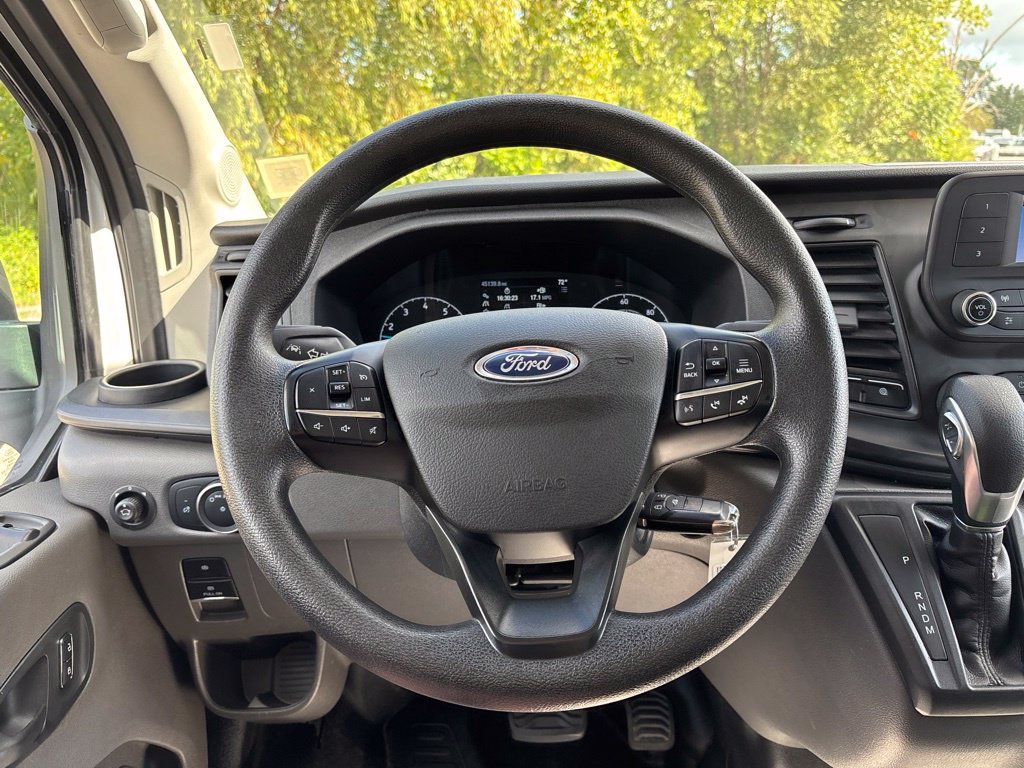 Used 2025 Ford Transit 250 148 Medium Roof Extended AWD image 21