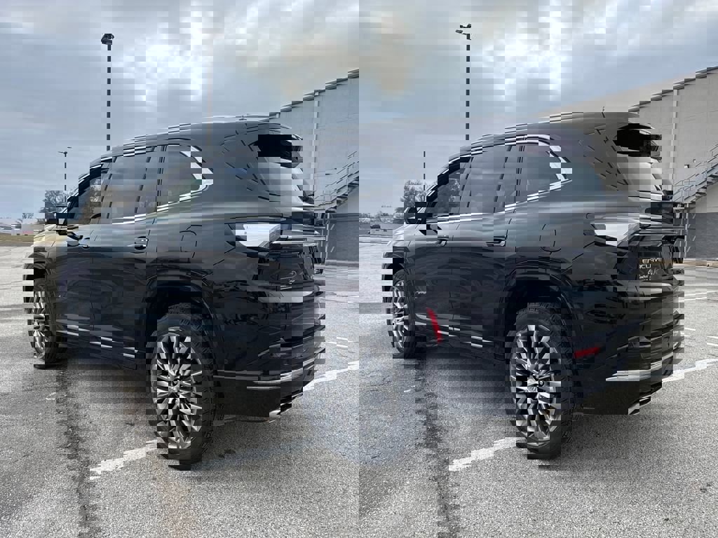 New 2026 Buick Enclave Avenir w/ Super Cruise Package image 3