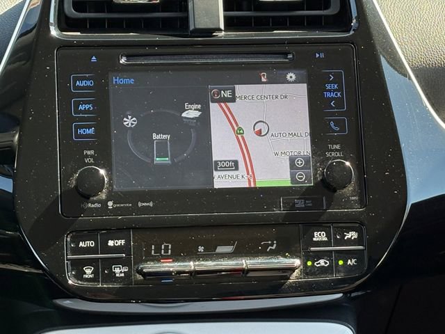 Certified 2017 Toyota Prius Prime Plus w/ Preferred Accessory Package FWD image 18