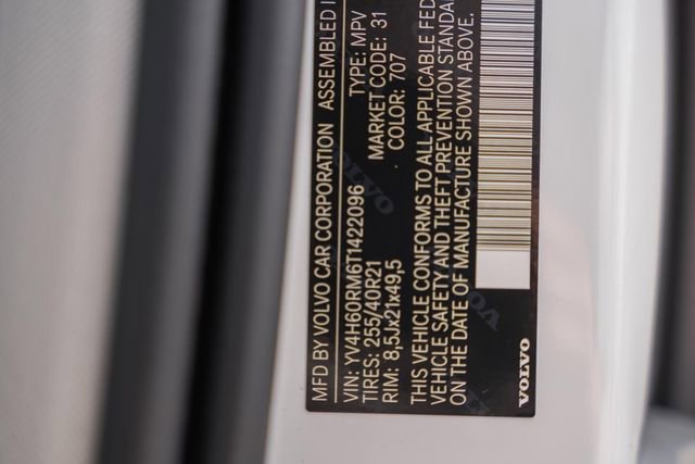 New 2026 Volvo XC60 T8 Ultra w/ Protection Package Premier image 40