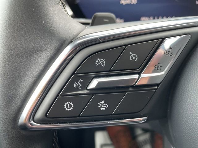 Used 2025 Buick Enclave Preferred AWD/4WD image 21