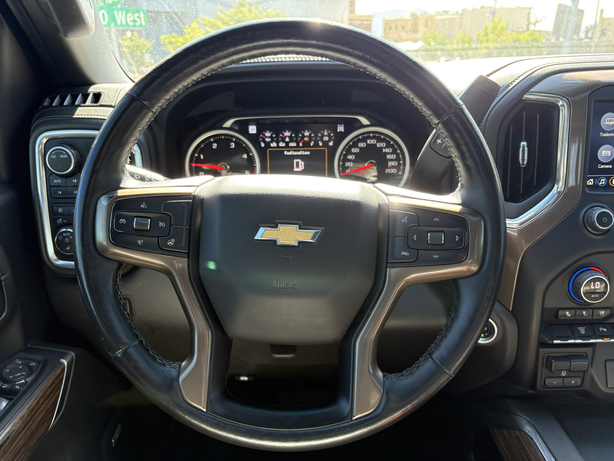 Used 2022 Chevrolet Silverado 3500 High Country AWD/4WD image 26