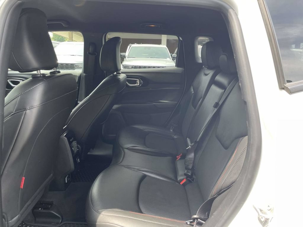 Certified 2025 Jeep Compass Trailhawk AWD/4WD image 20