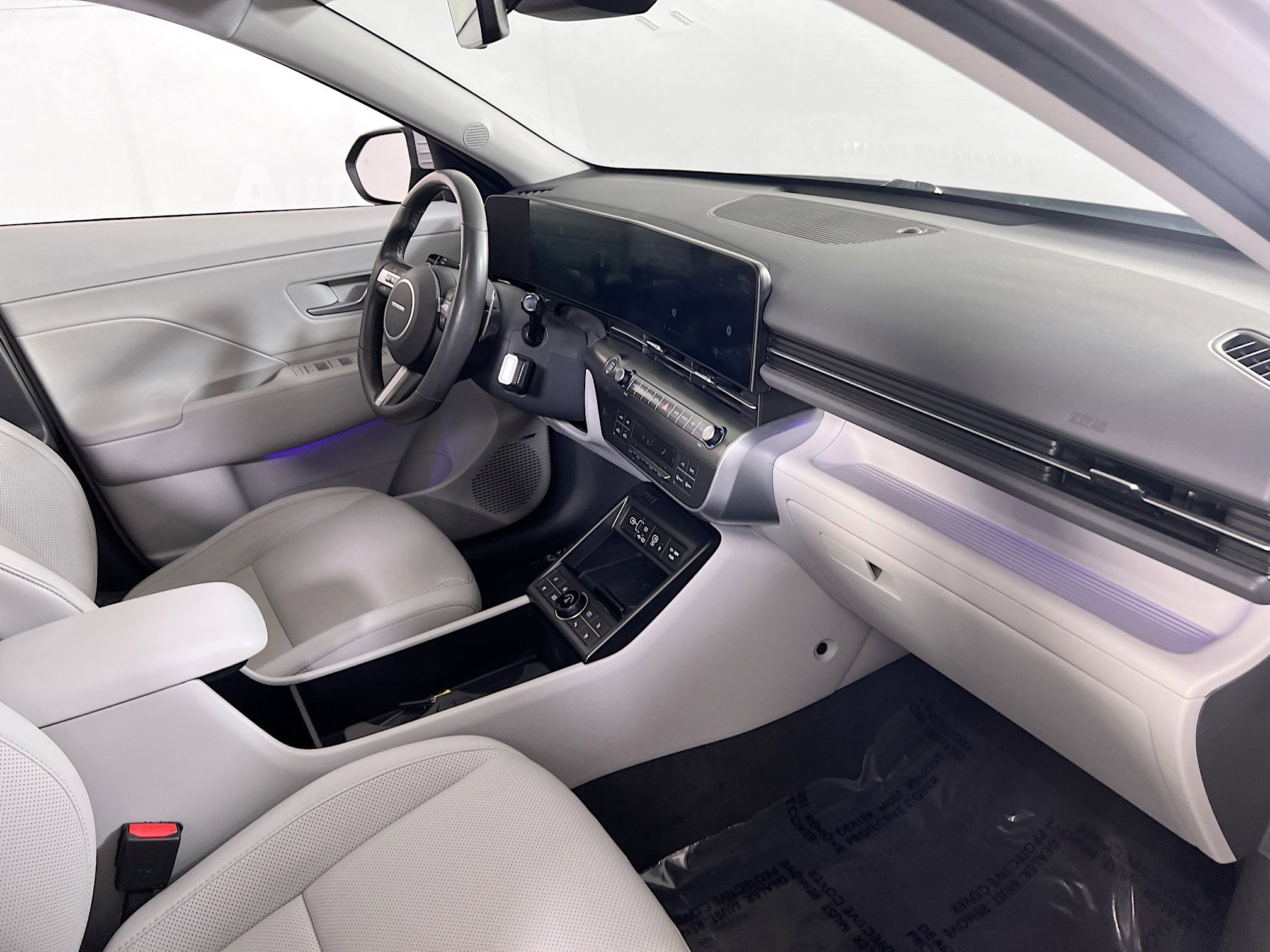 Used 2024 Hyundai Kona Limited image 30