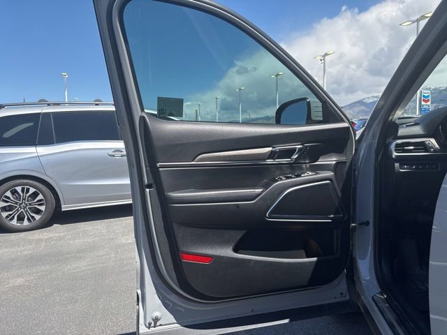 Used 2021 Kia Telluride SX w/ SX Prestige Package AWD/4WD image 9