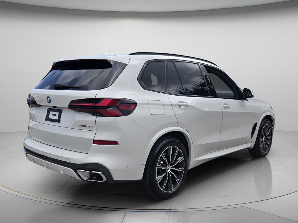 Used 2026 BMW X5 sDrive40i w/ Executive Package RWD image 8