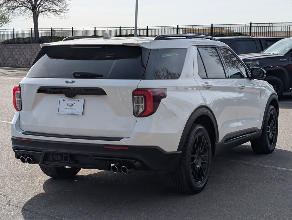 Used 2020 Ford Explorer ST w/ Premium Technology Package image 6
