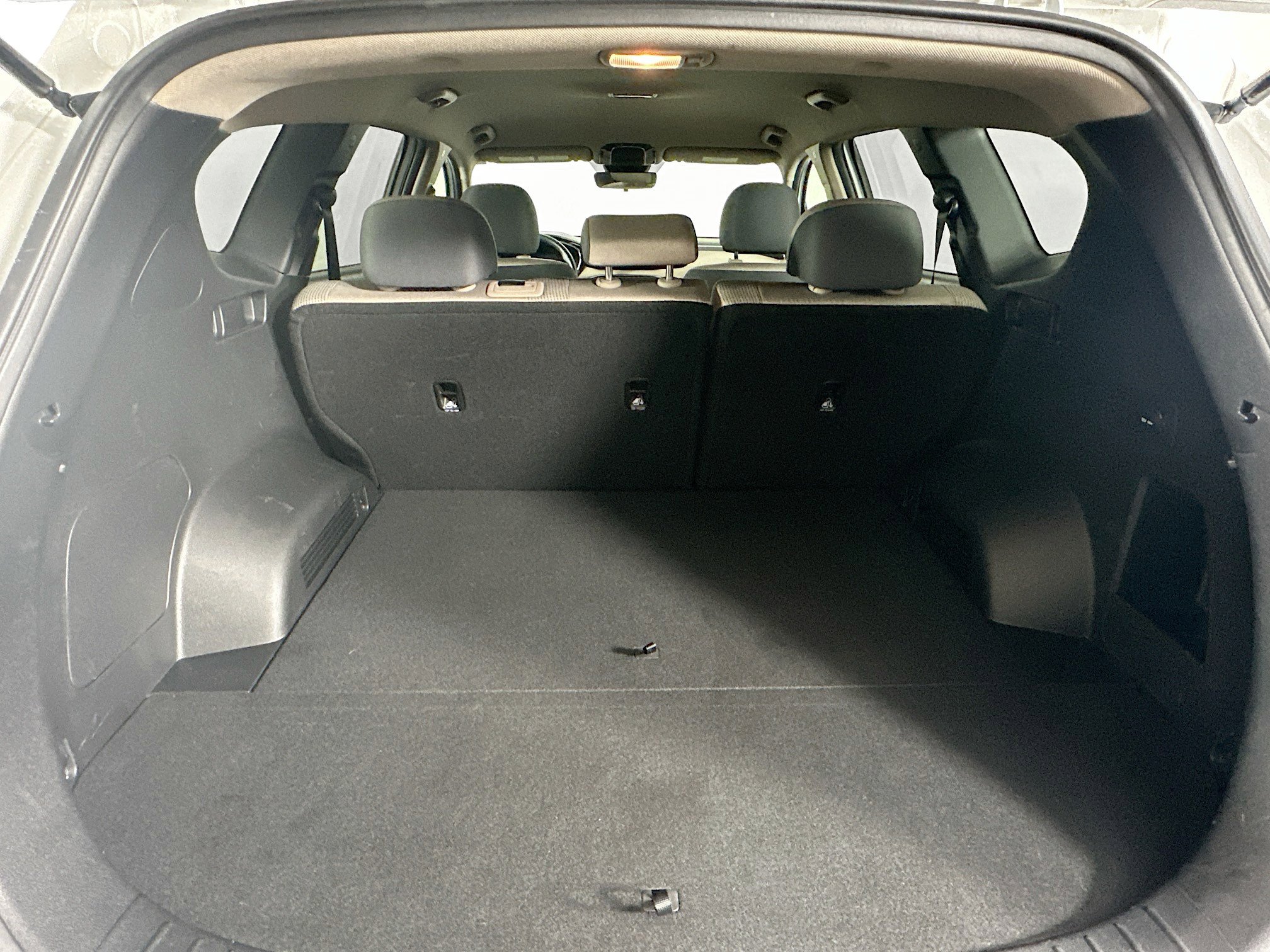 Used 2023 Hyundai Santa Fe SE image 28