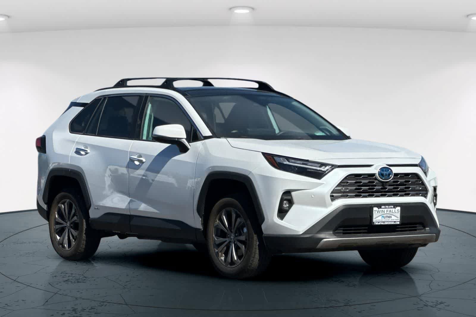 Used 2024 Toyota RAV4 Limited w/ Advanced Technology Package AWD/4WD image 5