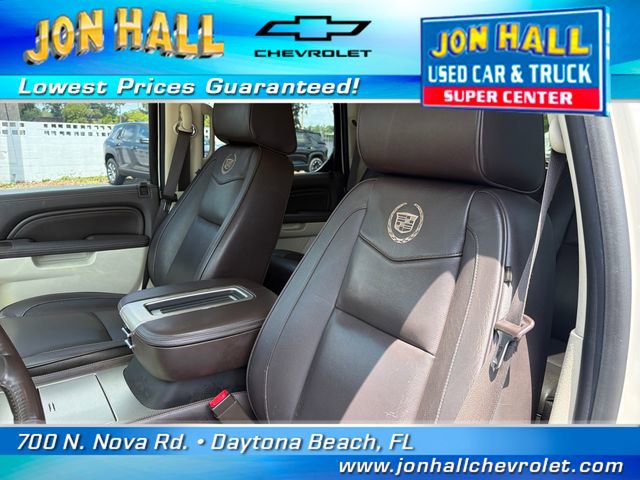 Used 2014 Cadillac Escalade Platinum AWD/4WD image 22