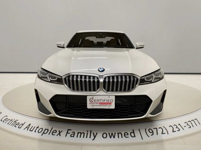Used 2026 BMW 330i xDrive Sedan AWD/4WD image 8