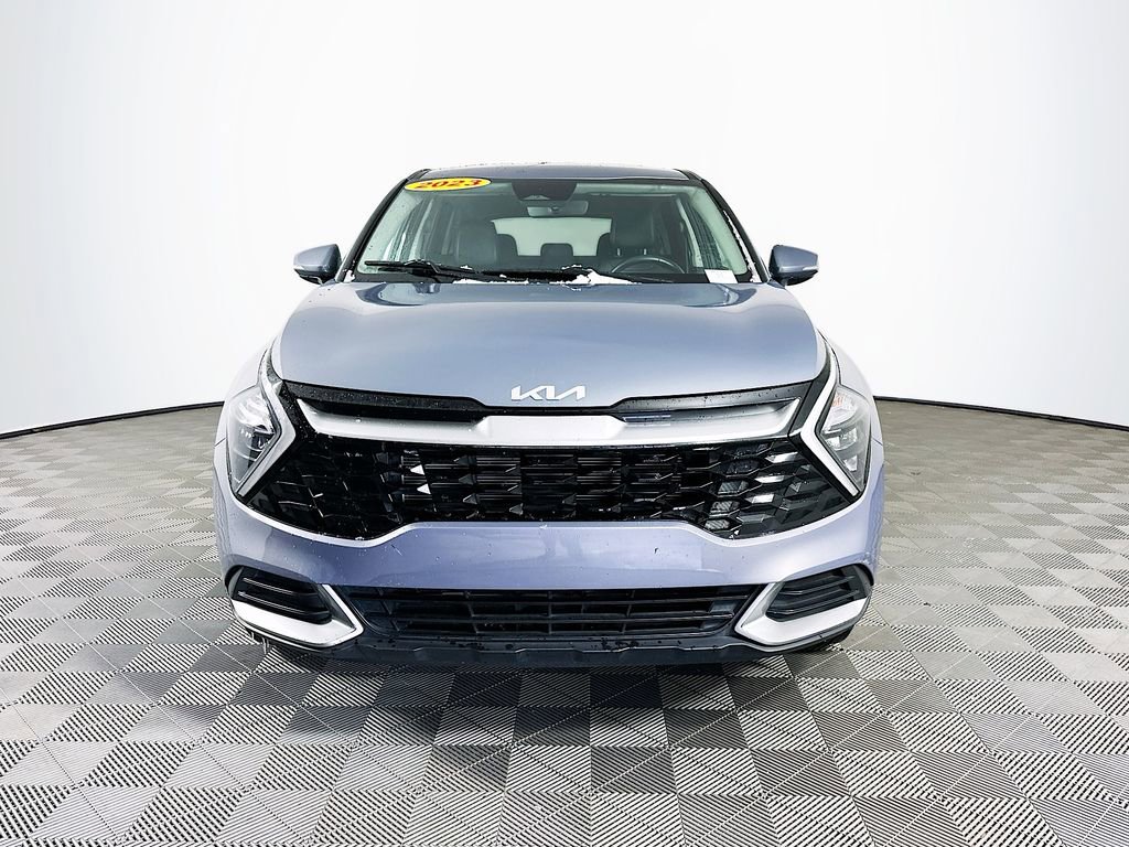 Used 2023 Kia Sportage EX image 4