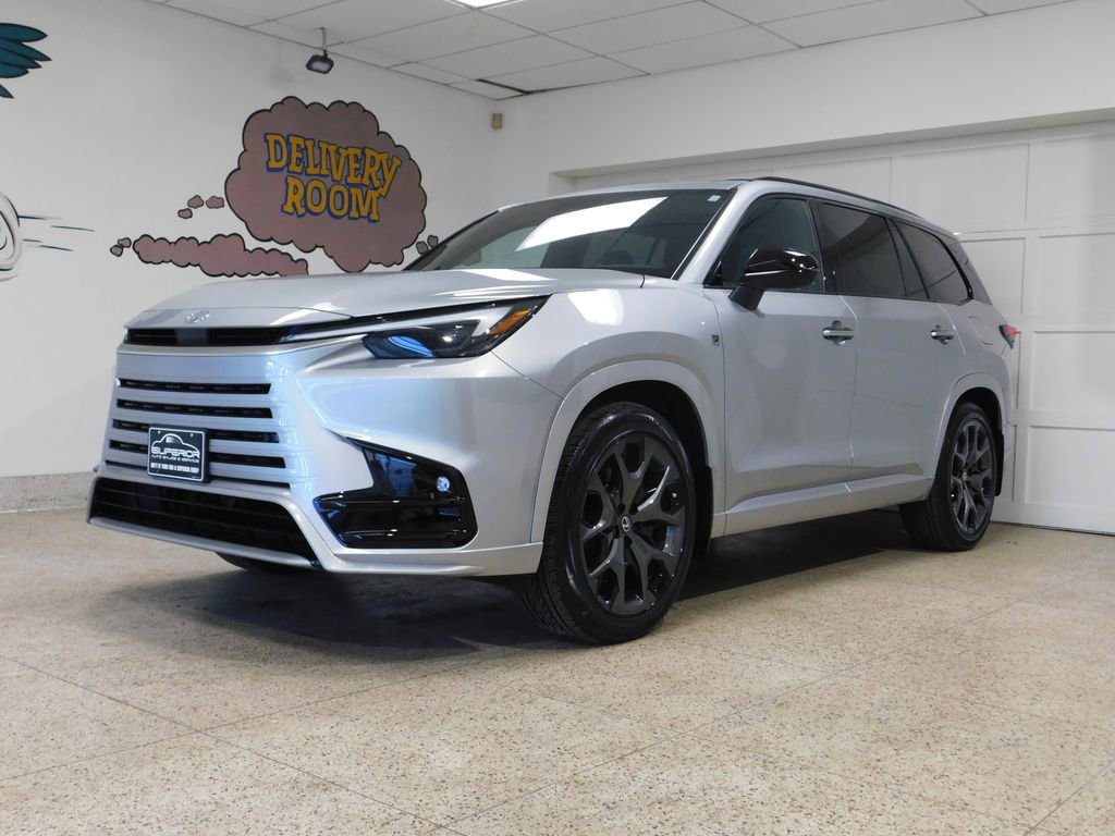 Used 2026 Lexus TX 500h AWD image 1