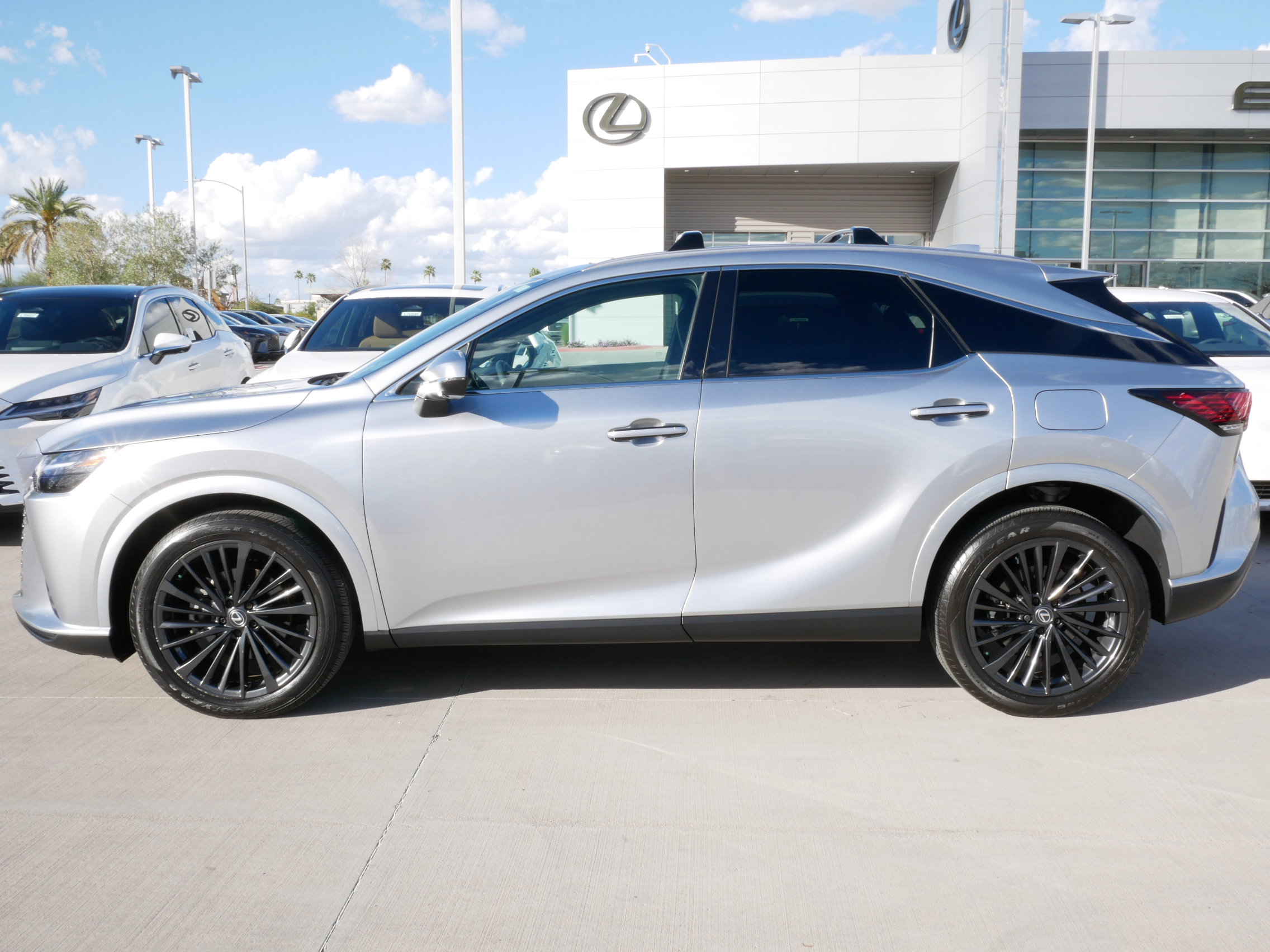 Certified 2025 Lexus RX 350 Premium w/ Convenience Package image 3