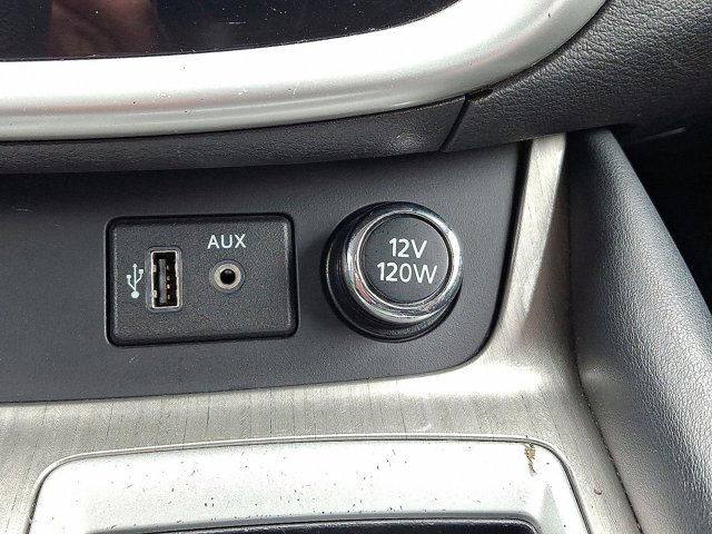 Used 2018 Nissan Murano SV AWD/4WD image 25